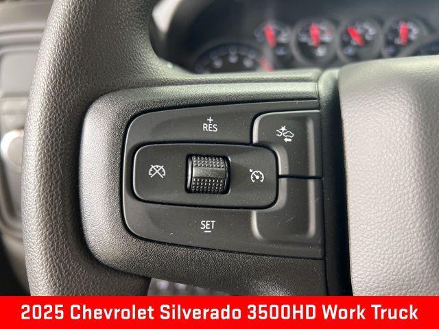 new 2025 Chevrolet Silverado 3500 car, priced at $63,268