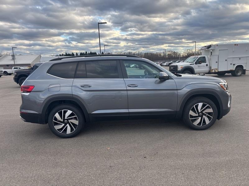 new 2025 Volkswagen Atlas car, priced at $43,899