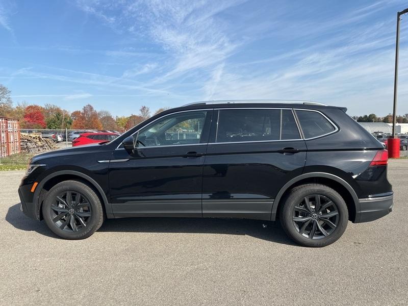 new 2024 Volkswagen Tiguan car, priced at $32,699