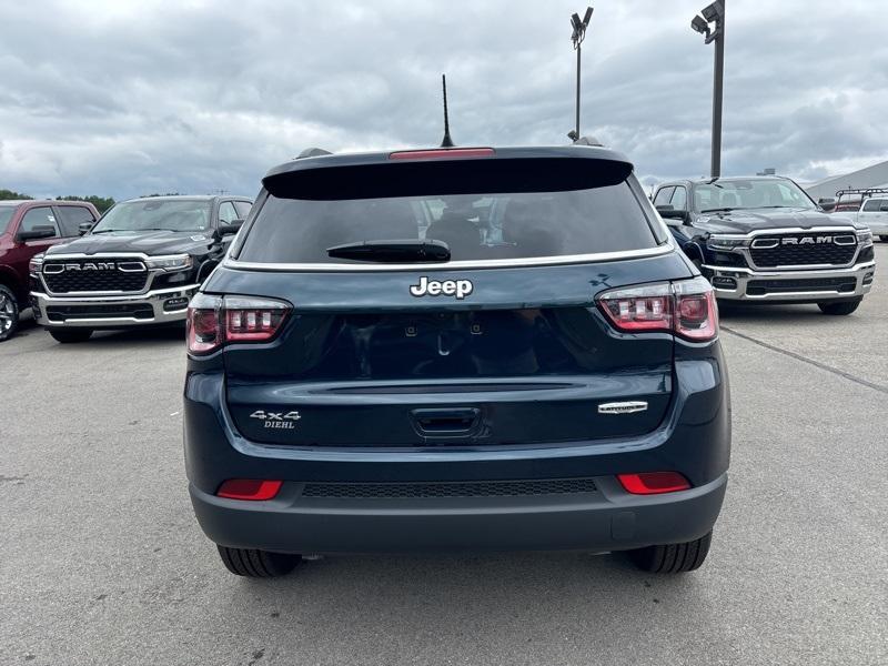 new 2024 Jeep Compass car, priced at $27,170