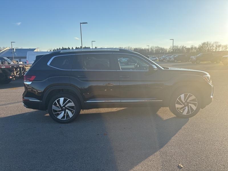 new 2025 Volkswagen Atlas car, priced at $47,999