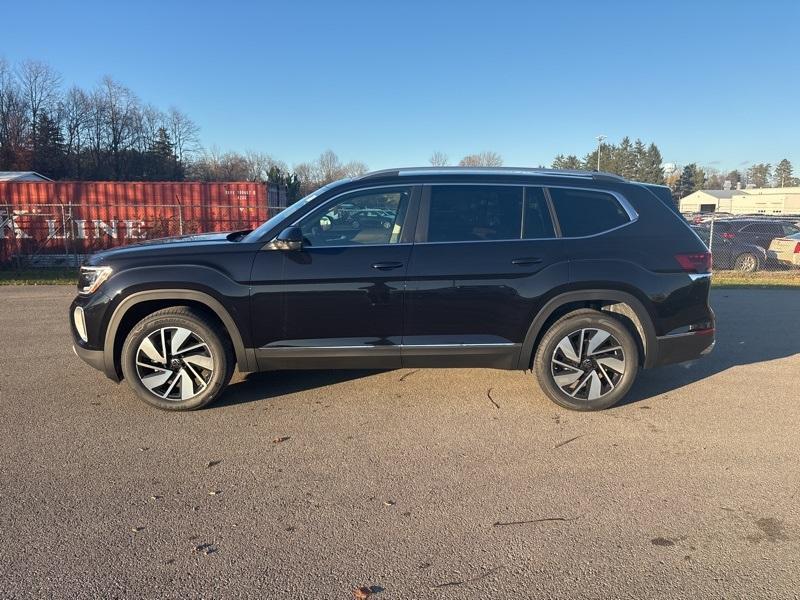 new 2025 Volkswagen Atlas car, priced at $47,999