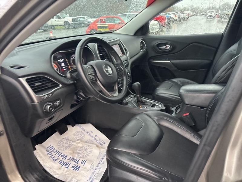 used 2019 Jeep Cherokee car, priced at $16,389