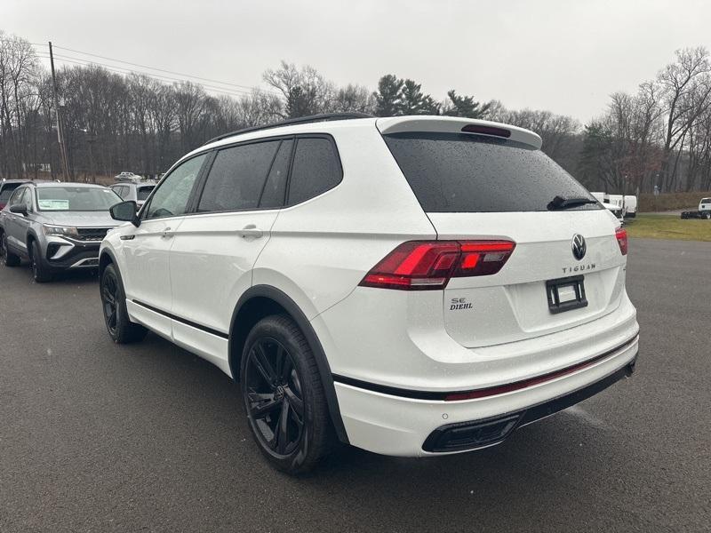 new 2024 Volkswagen Tiguan car, priced at $34,799