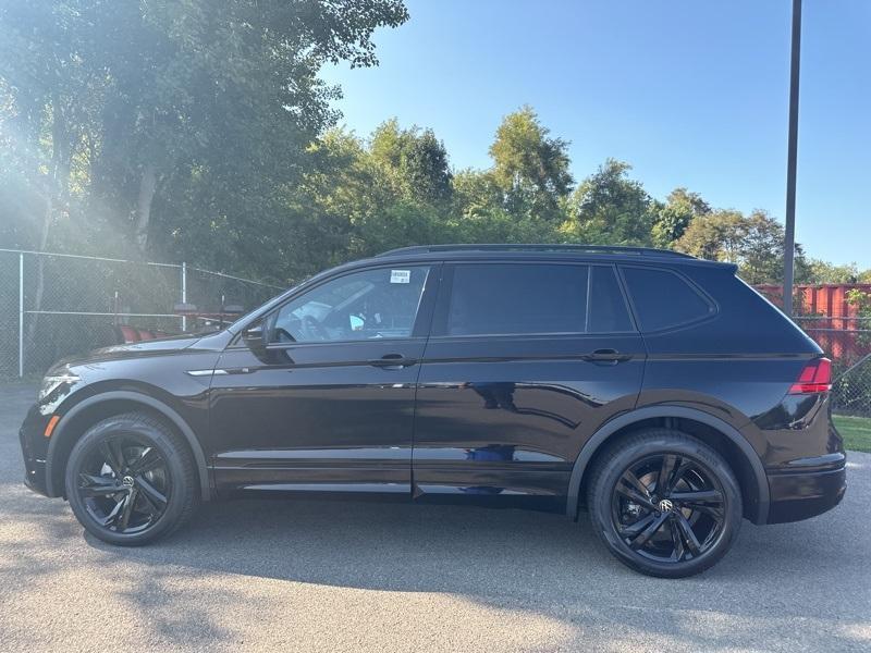 new 2024 Volkswagen Tiguan car, priced at $34,799