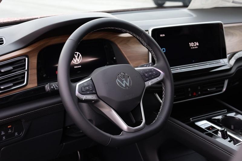 new 2025 Volkswagen Atlas car, priced at $45,399