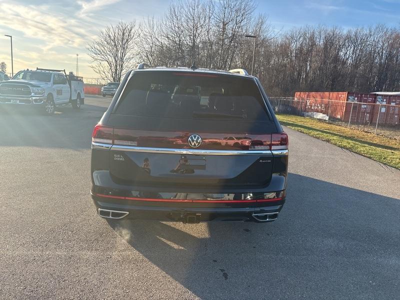 new 2025 Volkswagen Atlas car, priced at $52,299