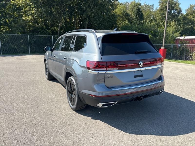 new 2024 Volkswagen Atlas car, priced at $42,099