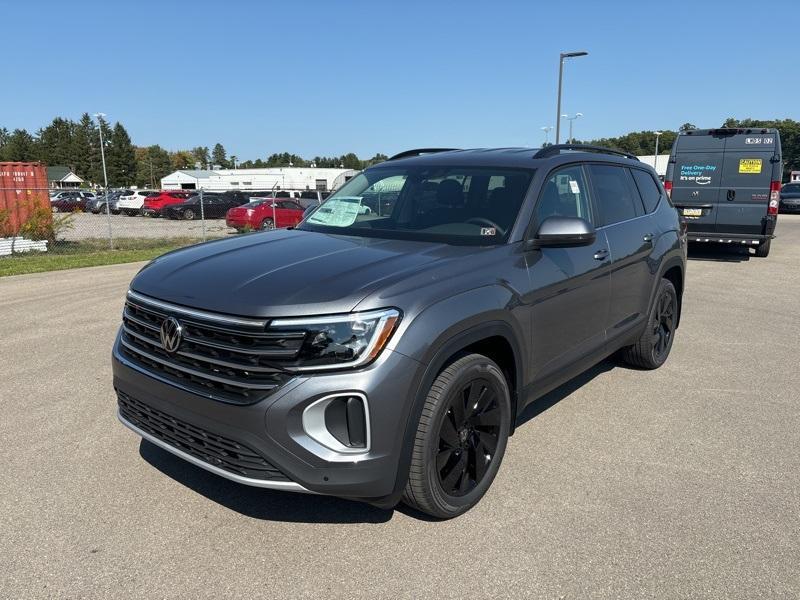 new 2024 Volkswagen Atlas car, priced at $42,099