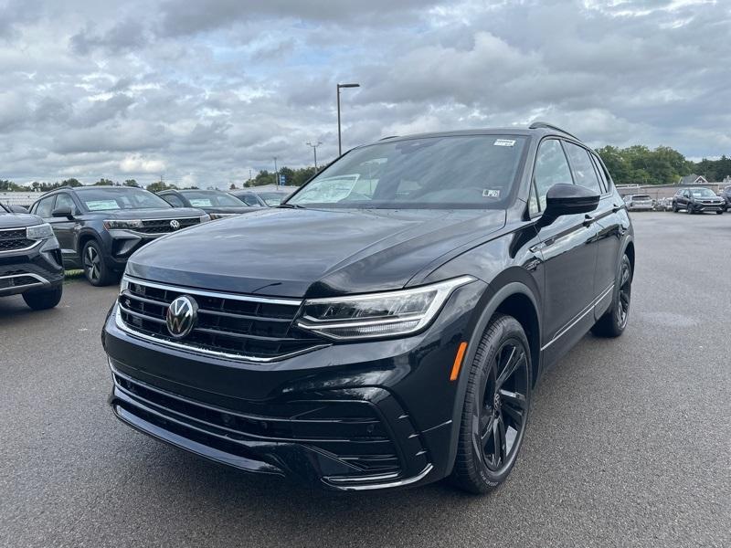 new 2024 Volkswagen Tiguan car, priced at $34,999