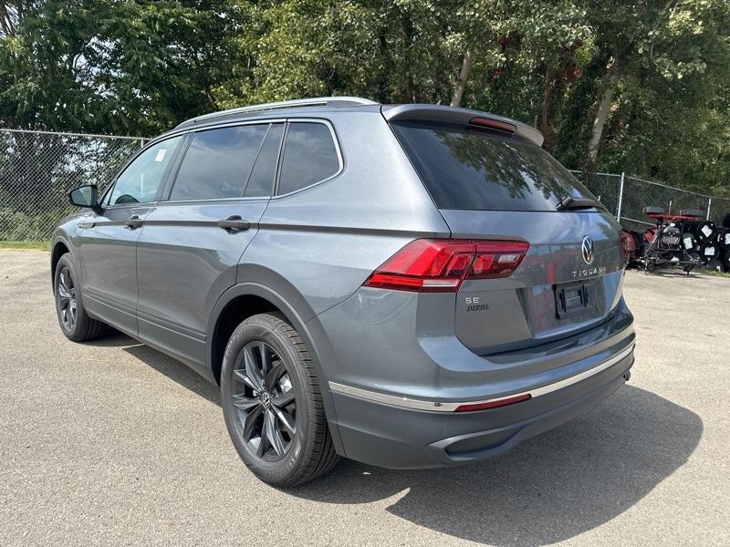 new 2024 Volkswagen Tiguan car, priced at $32,699