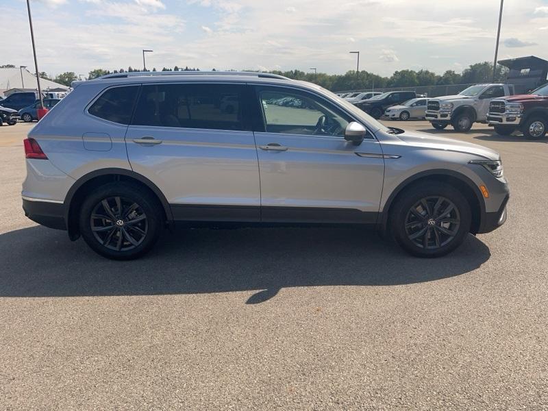 new 2024 Volkswagen Tiguan car, priced at $33,499