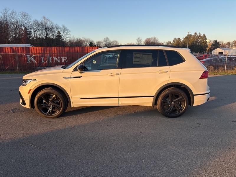 new 2024 Volkswagen Tiguan car, priced at $35,133