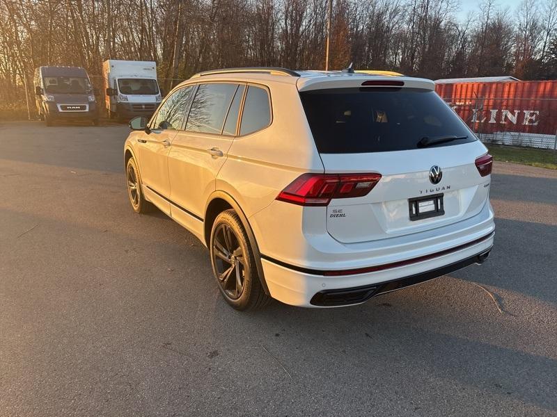 new 2024 Volkswagen Tiguan car, priced at $35,133