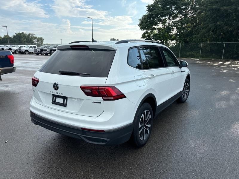 new 2024 Volkswagen Tiguan car, priced at $29,499