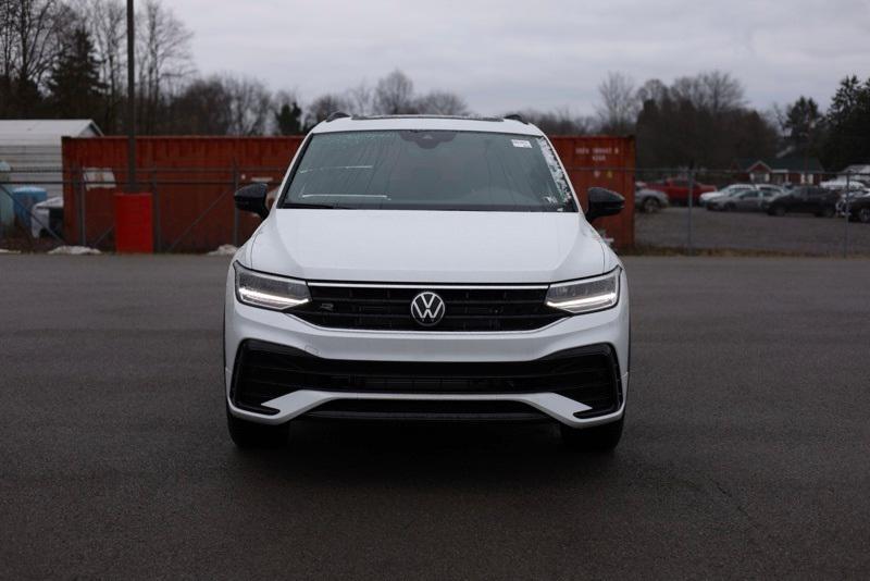 new 2024 Volkswagen Tiguan car, priced at $34,999