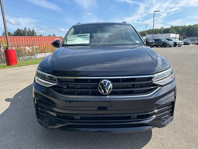 new 2024 Volkswagen Tiguan car, priced at $34,699