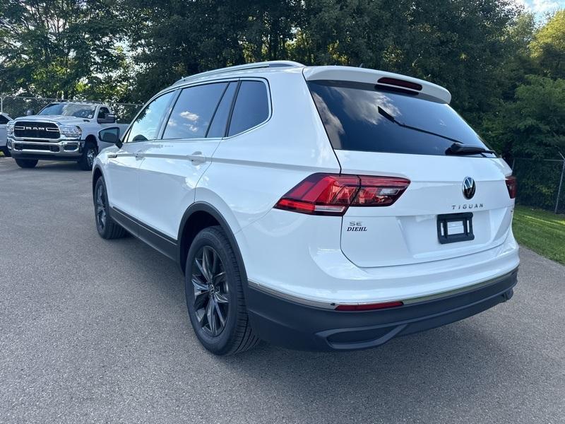 new 2024 Volkswagen Tiguan car, priced at $32,999