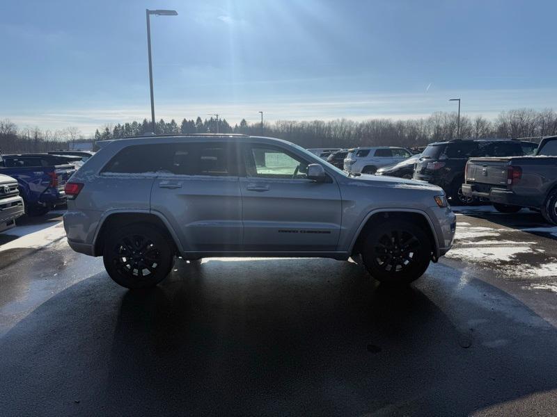 used 2017 Jeep Grand Cherokee car, priced at $19,767