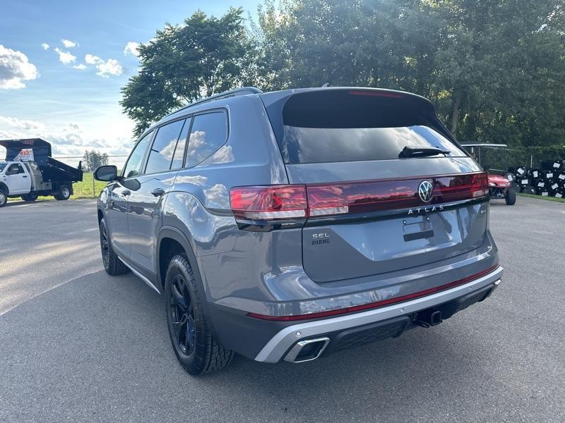 new 2024 Volkswagen Atlas car, priced at $48,399