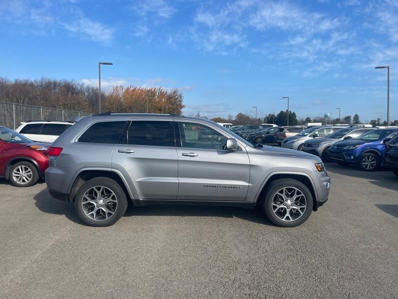 used 2018 Jeep Grand Cherokee car, priced at $21,371