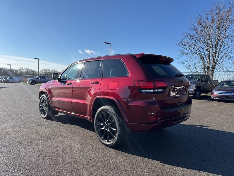 used 2022 Jeep Grand Cherokee WK car, priced at $29,198