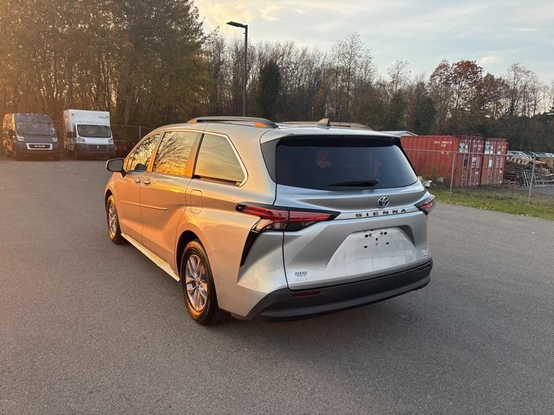 used 2022 Toyota Sienna car, priced at $38,371