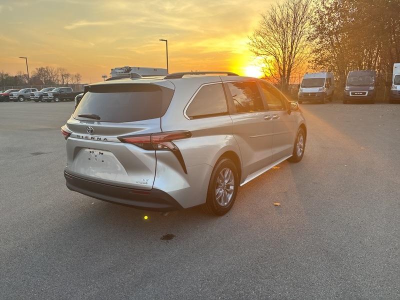 used 2022 Toyota Sienna car, priced at $38,371