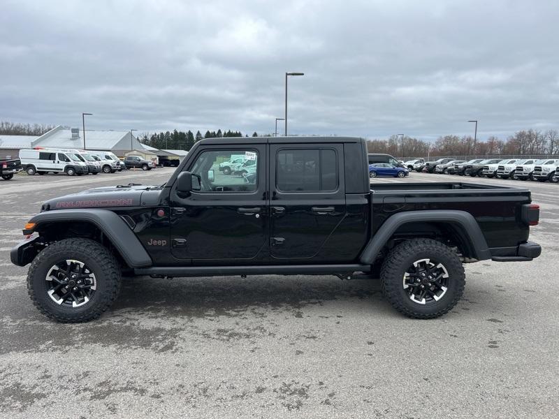 new 2024 Jeep Gladiator car, priced at $49,356