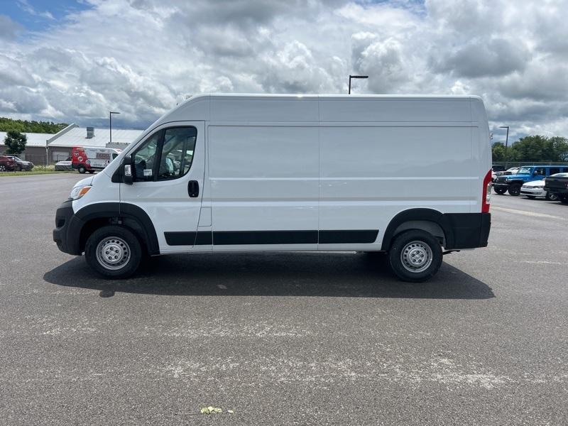 new 2024 Ram ProMaster 2500 car, priced at $47,136