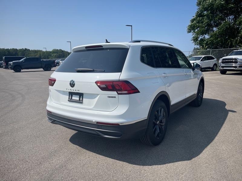 new 2024 Volkswagen Tiguan car, priced at $32,799