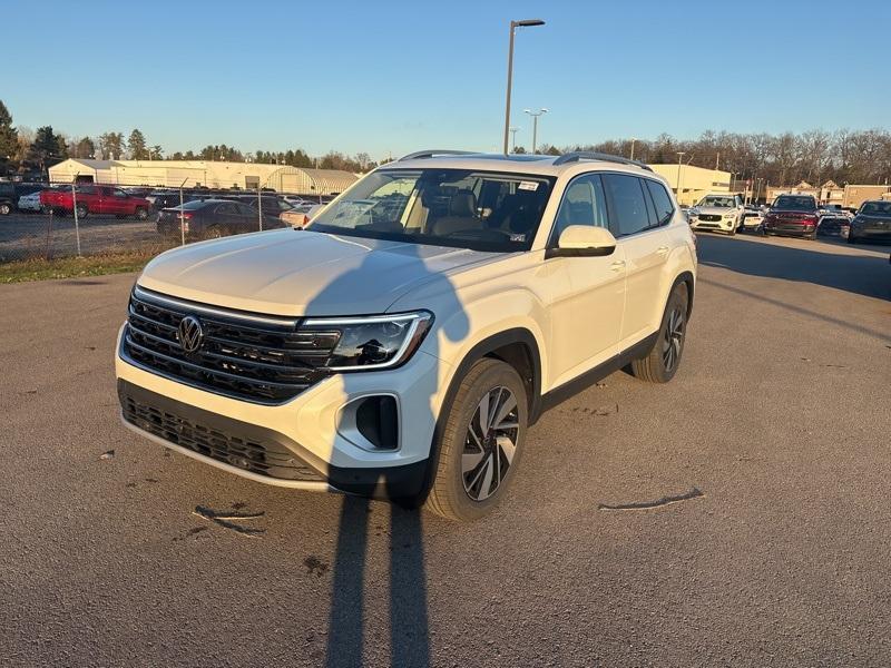 new 2025 Volkswagen Atlas car, priced at $48,499