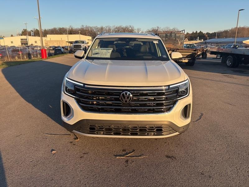 new 2025 Volkswagen Atlas car, priced at $48,499