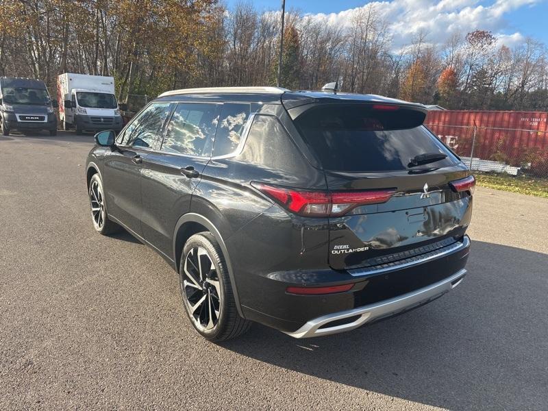 used 2022 Mitsubishi Outlander car, priced at $25,071