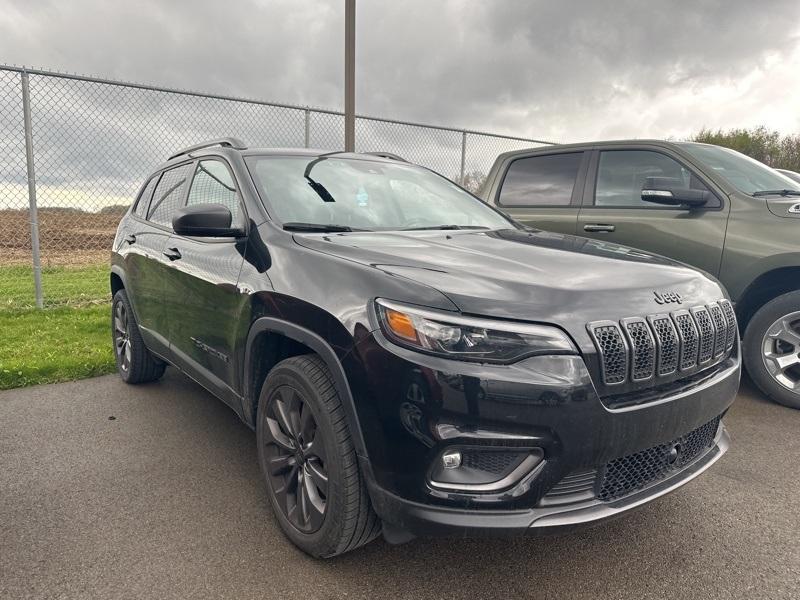 used 2021 Jeep Cherokee car, priced at $25,471