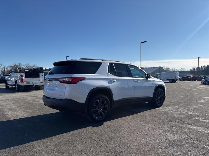 used 2021 Chevrolet Traverse car, priced at $25,168