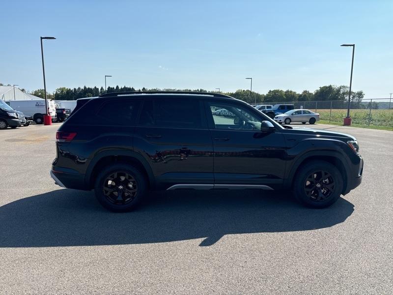 new 2024 Volkswagen Atlas car, priced at $43,899