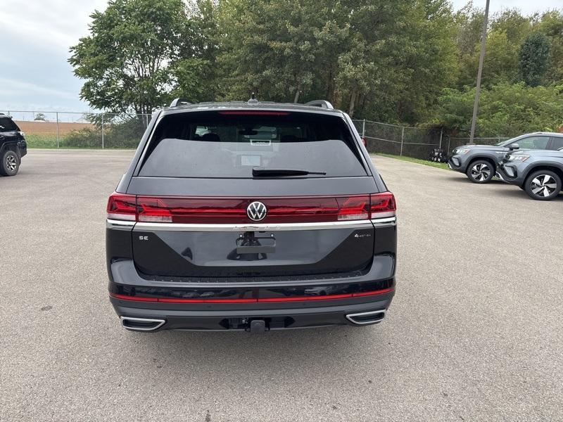 new 2024 Volkswagen Atlas car, priced at $42,199