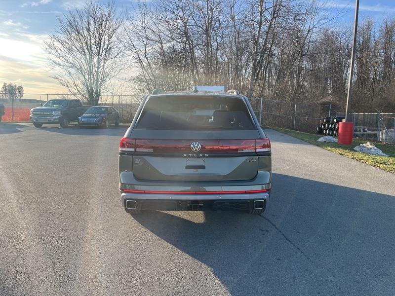 new 2025 Volkswagen Atlas car, priced at $45,399