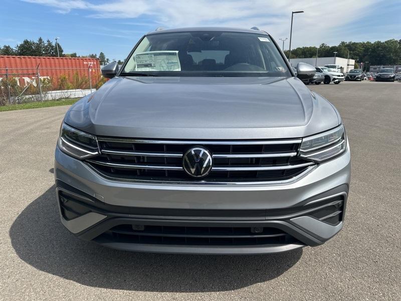 new 2024 Volkswagen Tiguan car, priced at $31,599