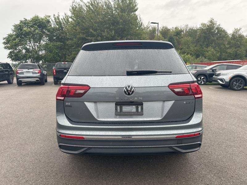 new 2024 Volkswagen Tiguan car, priced at $32,699