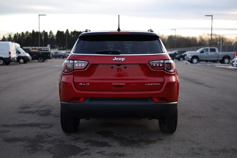 new 2025 Jeep Compass car, priced at $28,935