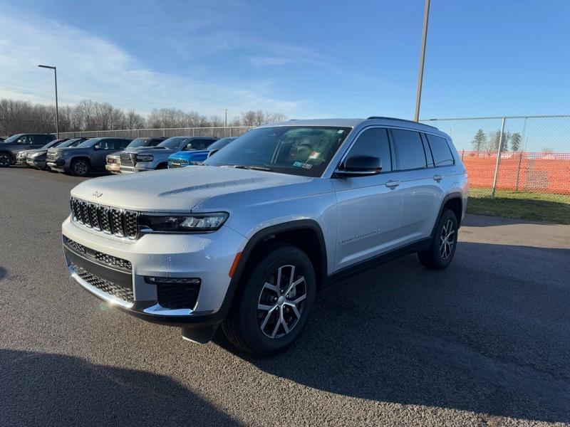 used 2024 Jeep Grand Cherokee L car, priced at $45,529