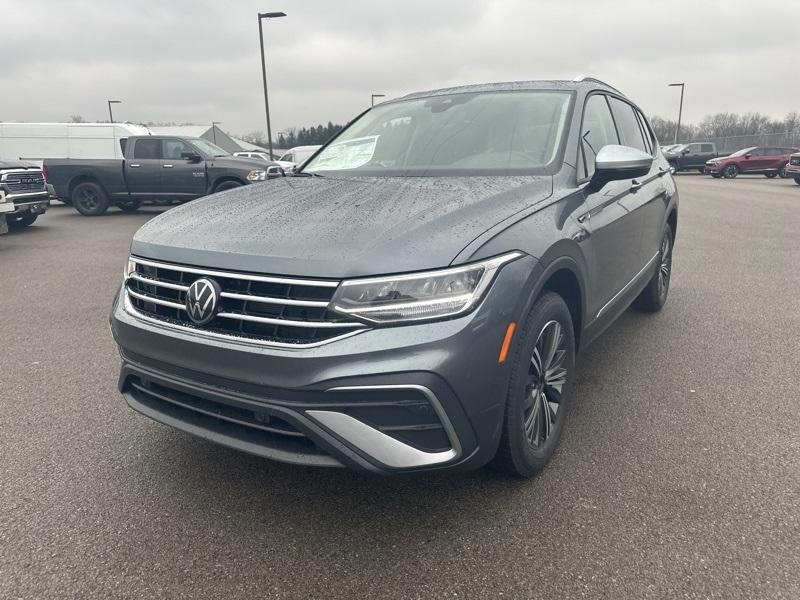 new 2024 Volkswagen Tiguan car, priced at $31,999