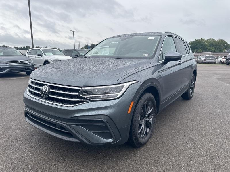 new 2024 Volkswagen Tiguan car, priced at $32,899