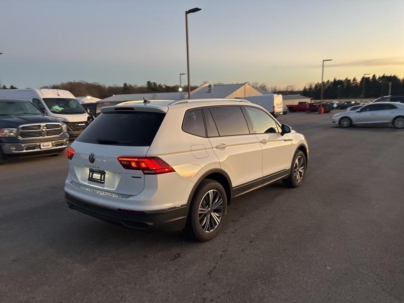 new 2024 Volkswagen Tiguan car, priced at $32,099