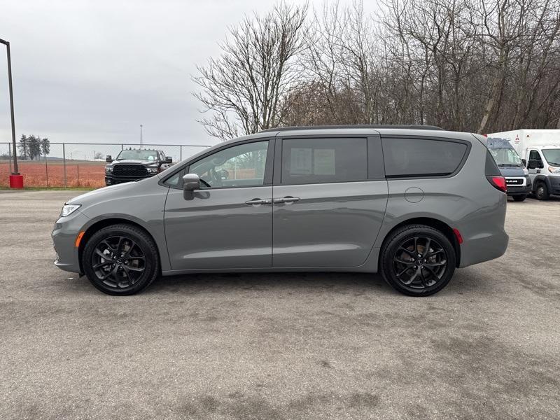 used 2022 Chrysler Pacifica car, priced at $36,987