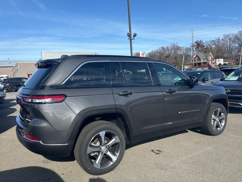 new 2024 Jeep Grand Cherokee car, priced at $47,710