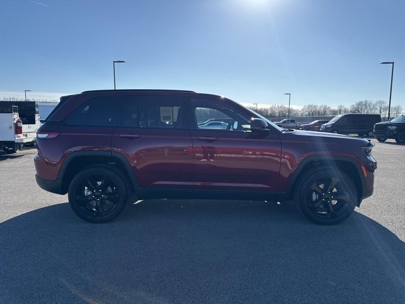 used 2023 Jeep Grand Cherokee car, priced at $36,667