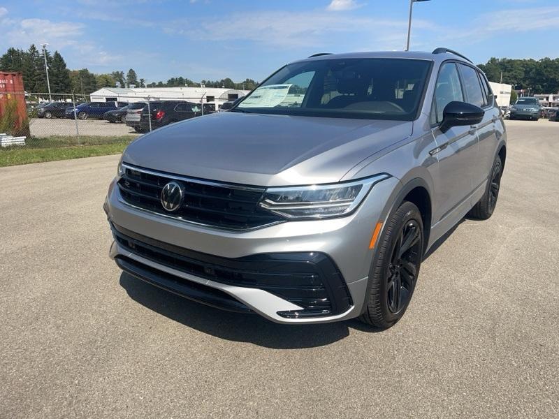 new 2024 Volkswagen Tiguan car, priced at $34,799